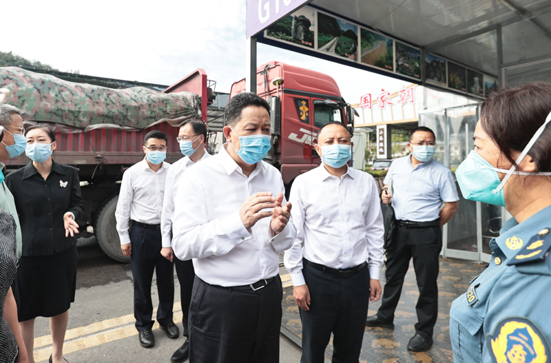 杨兴平在南充广元巴中调研疫情防控时强调
守好省门 打赢疫情防控阻击战「相关图片」